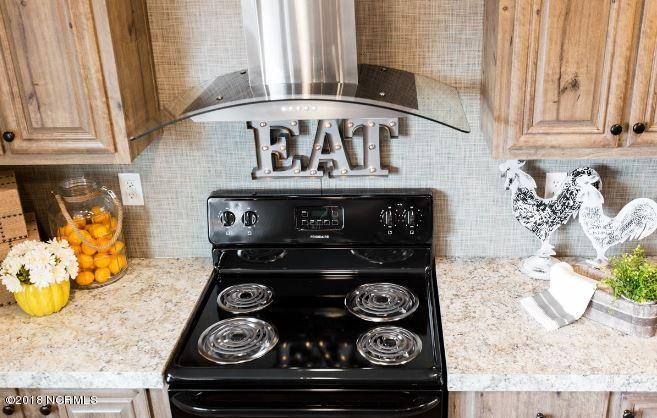 9817 Ridge Road Northeast Navassa, NC 28451 - Photo 10 of 17 8