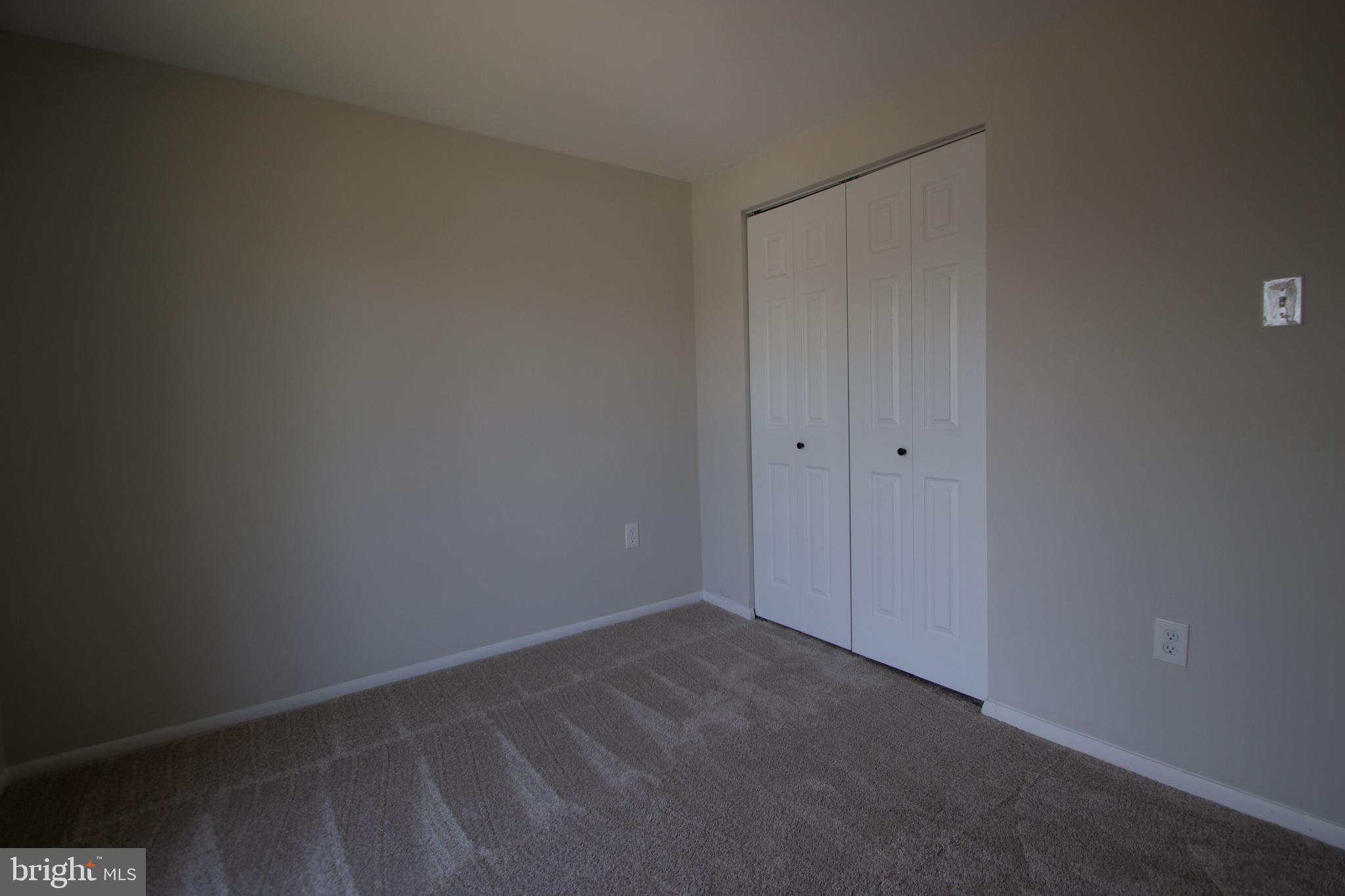 284 North Cottage Road Sterling, VA 20164 - Photo 21 of 29 Gallery Image 21