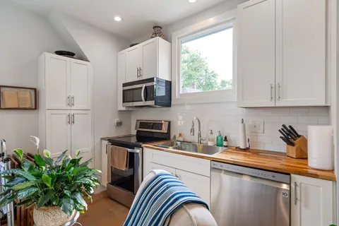 $1,195,000 | 2212 Grantland Avenue, Nashville, TN 37204