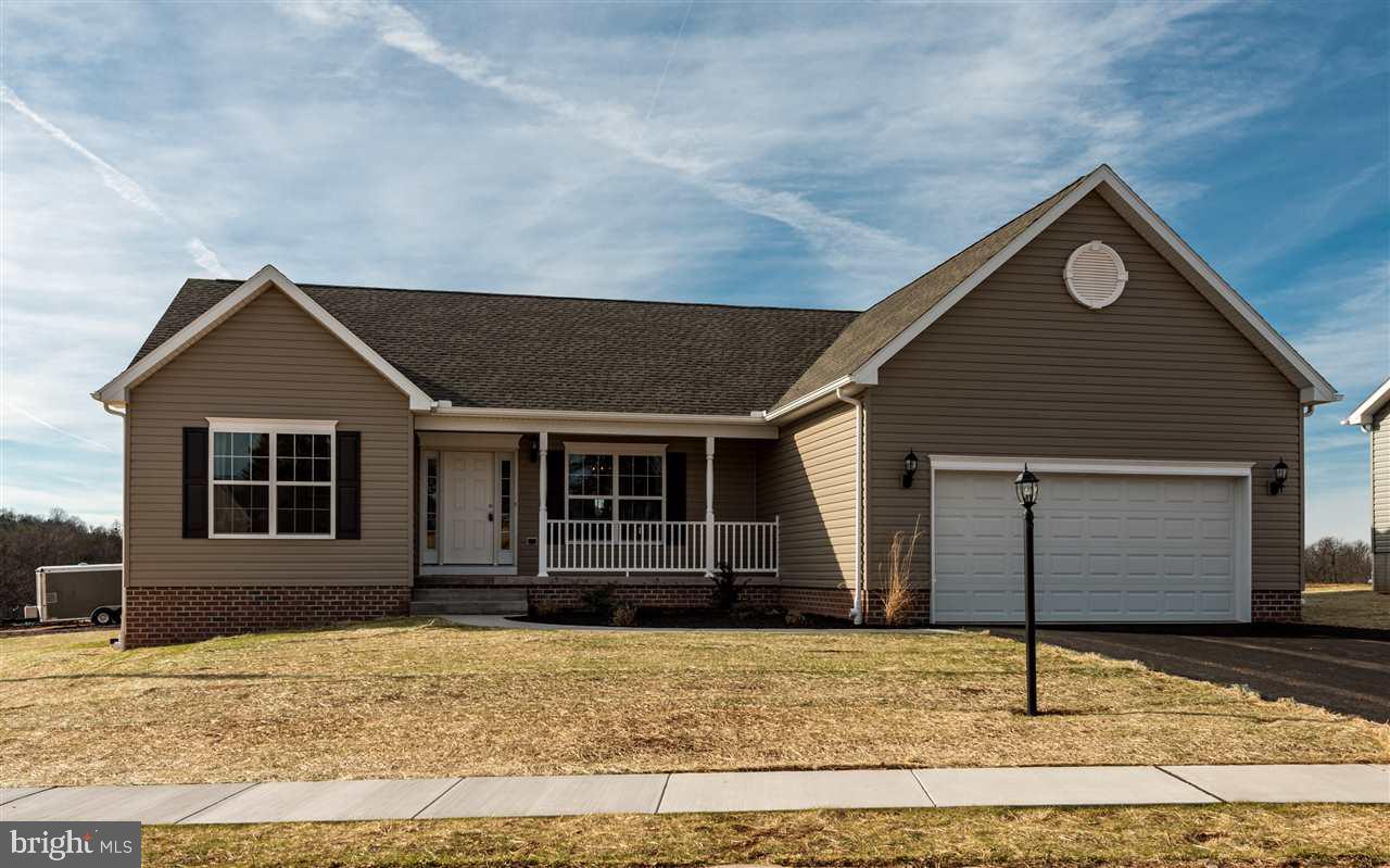 925 Friar Run, Unit 2 Hanover, PA 17331 - Photo 1 of 17 Gallery Image 1