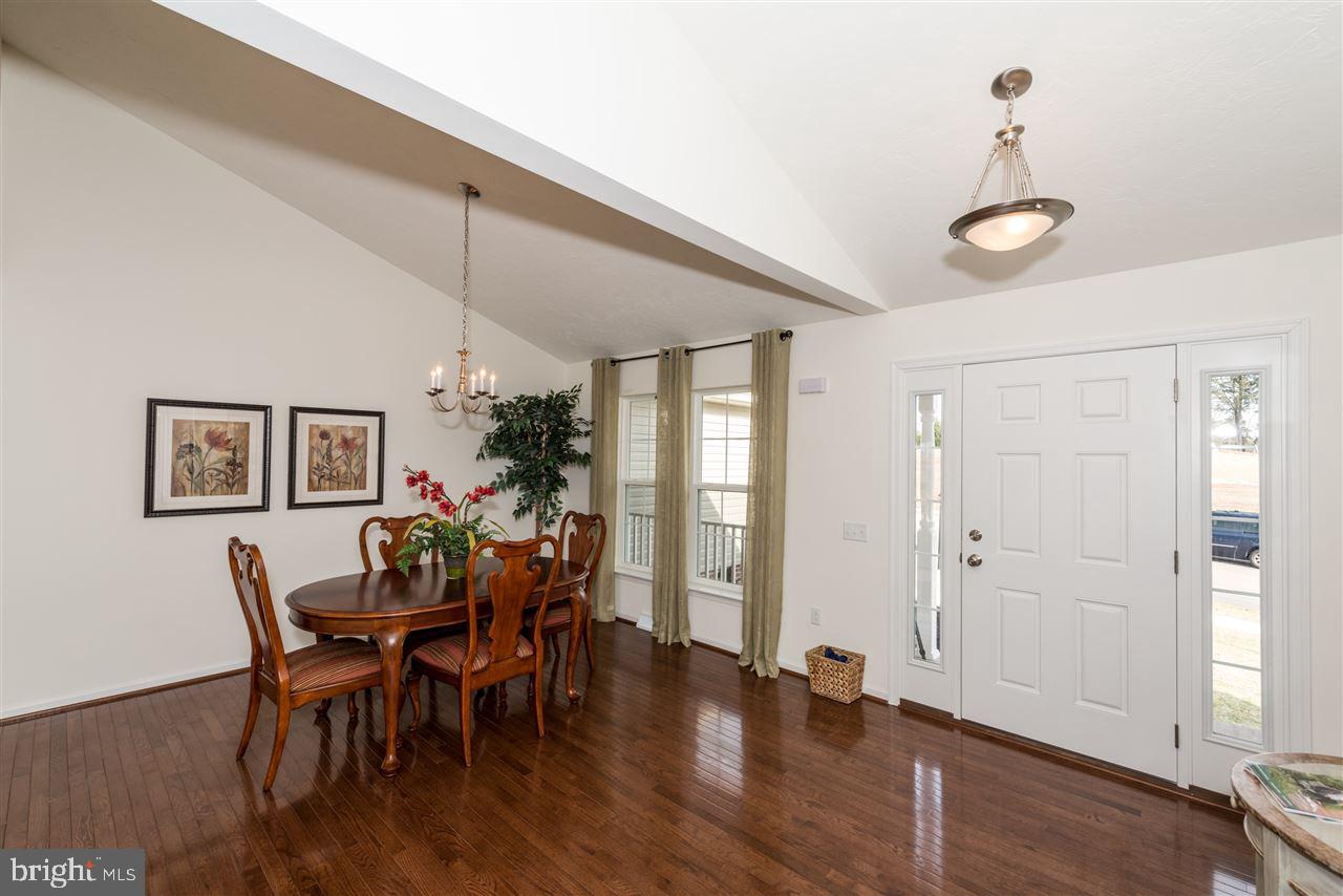 925 Friar Run, Unit 2 Hanover, PA 17331 - Photo 2 of 17 Gallery Image 2