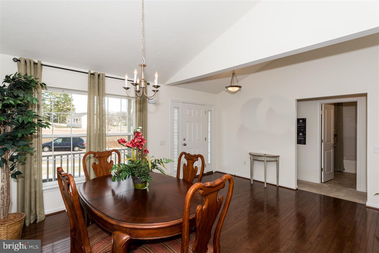 925 Friar Run, Unit 2 Hanover, PA 17331 - Photo 3 of 17 Gallery Image 3
