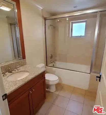 $4,195 | 1135 South Shenandoah Street, Unit 2A, Los Angeles, CA 90035