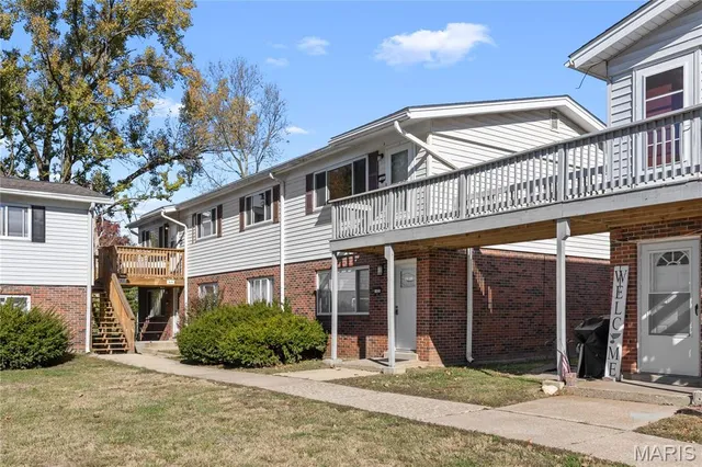 $59,000 | 5310 Godfrey Road, Unit 14, Godfrey, IL 62035