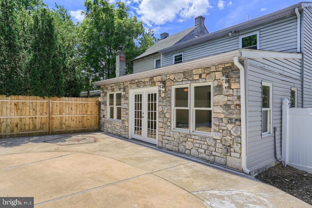 924 Grofftown Road Lancaster, PA 17602 - Photo 14 of 25 Gallery Image 14
