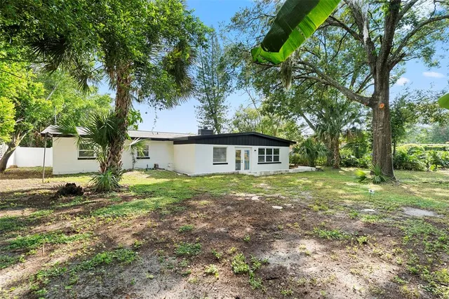 $570,000 | 505 Lake Shore Drive, Maitland, FL 32751