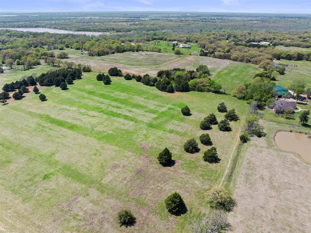 Tbd Hog Town Road Collinsville, TX 76233 - Photo 7 of 20 a view of a big yard with trees