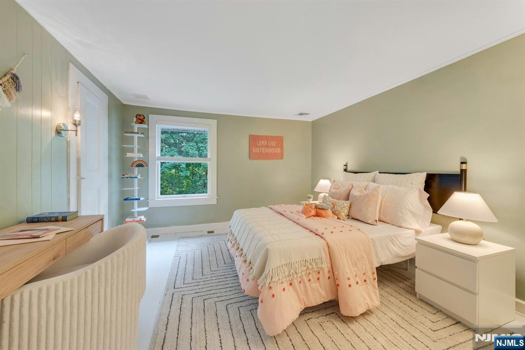42 Llewellyn Road Montclair, NJ 07042 - Photo 37 of 49