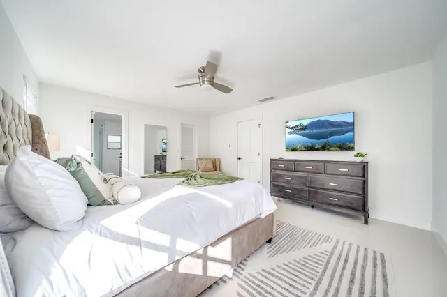 $4,800 | 14491 Autumn Avenue, Wellington, FL 33414