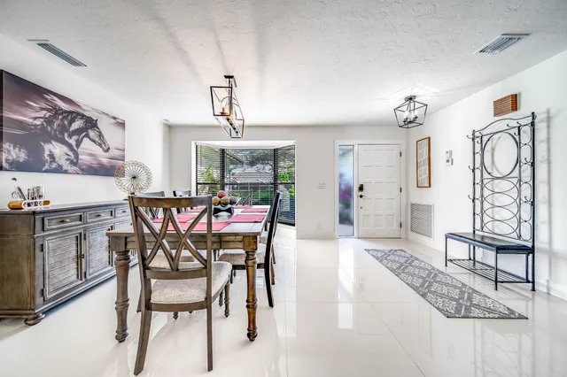 $4,800 | 14491 Autumn Avenue, Wellington, FL 33414