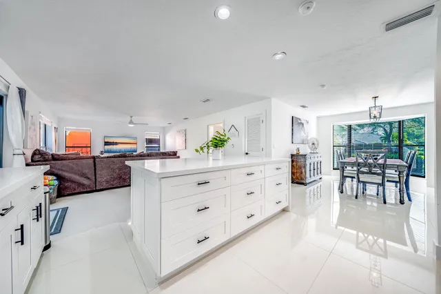 $4,800 | 14491 Autumn Avenue, Wellington, FL 33414