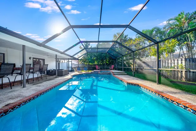 $4,800 | 14491 Autumn Avenue, Wellington, FL 33414