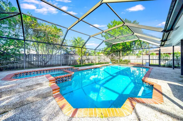 $4,800 | 14491 Autumn Avenue, Wellington, FL 33414