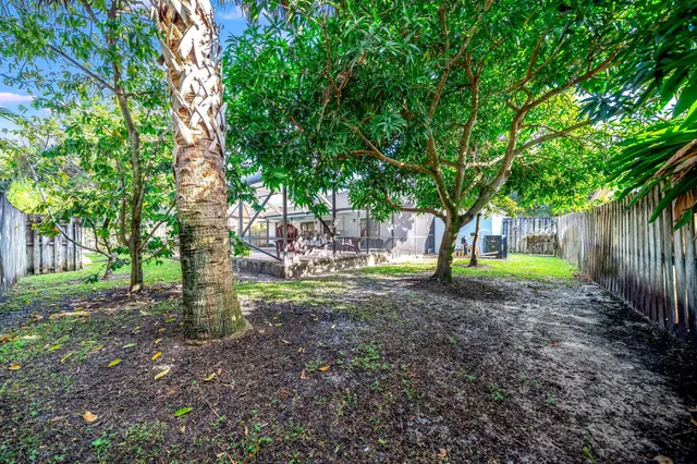 $4,800 | 14491 Autumn Avenue, Wellington, FL 33414