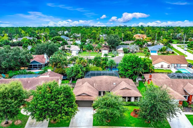 $4,800 | 14491 Autumn Avenue, Wellington, FL 33414