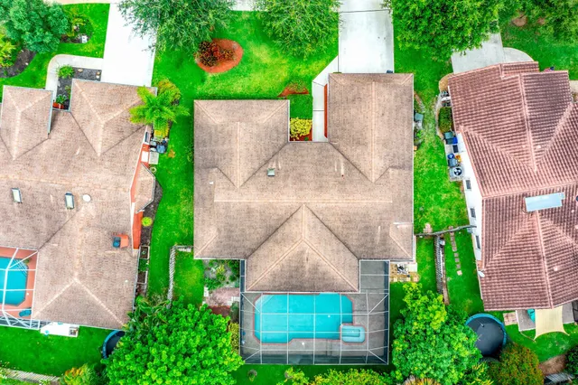 $4,800 | 14491 Autumn Avenue, Wellington, FL 33414