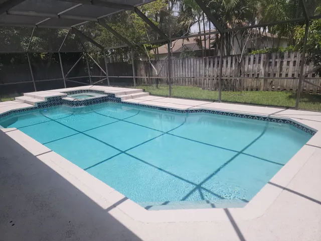 $4,800 | 14491 Autumn Avenue, Wellington, FL 33414