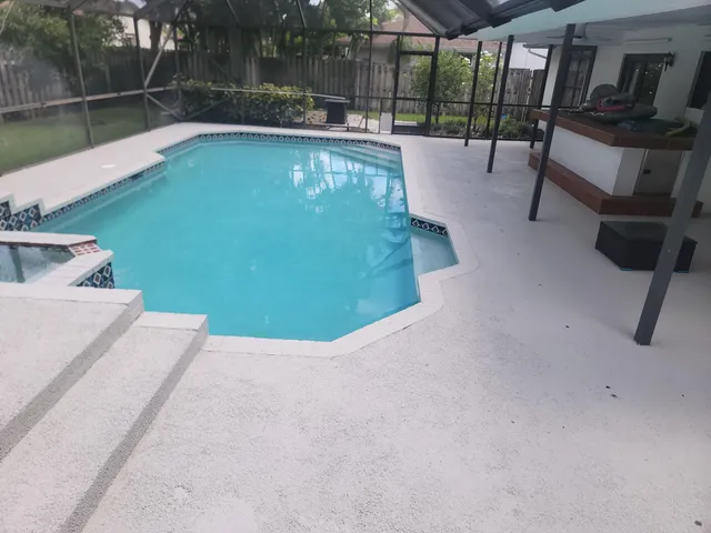 $4,800 | 14491 Autumn Avenue, Wellington, FL 33414