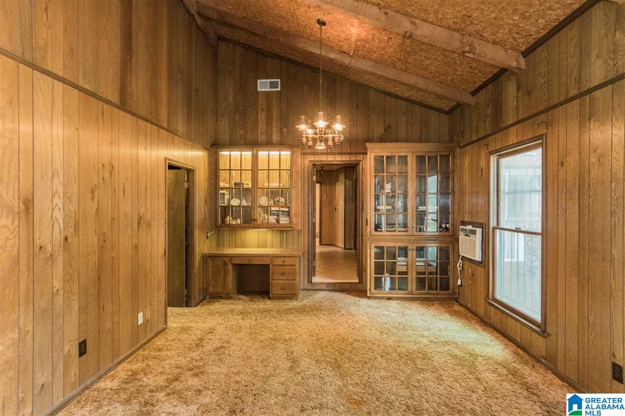 926 Pine Hill Road Birmingham, AL 35235 - Photo 8 of 47
