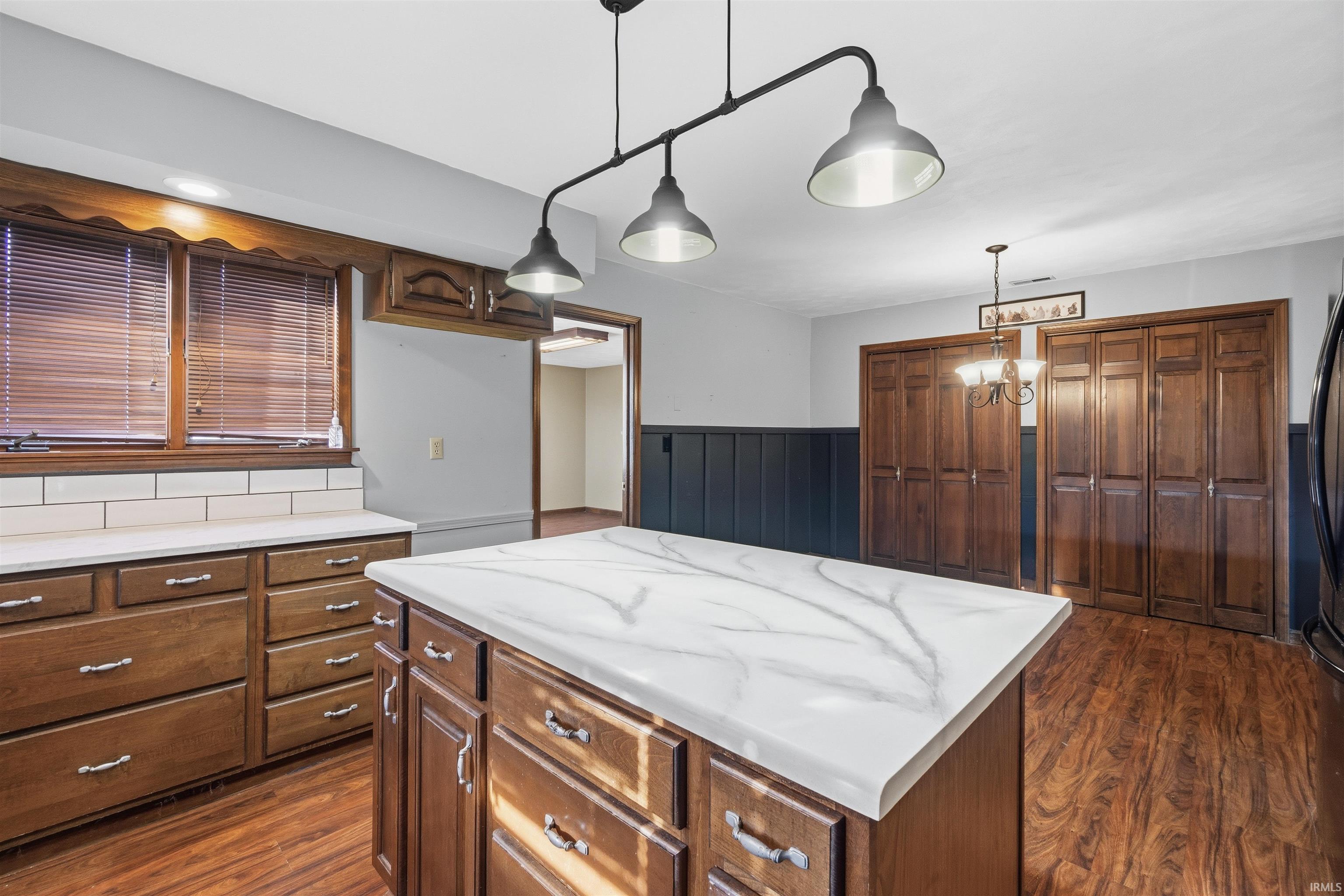 502 Allen Drive Sweetser, IN 46987 - Photo 11 of 36