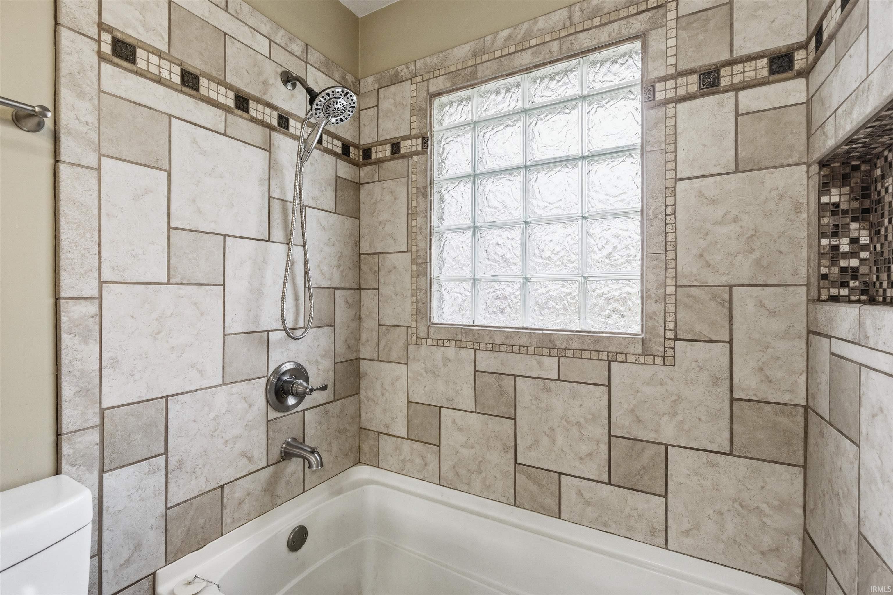 502 Allen Drive Sweetser, IN 46987 - Photo 24 of 36