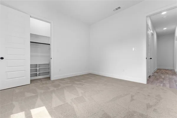 an empty room with a empty space