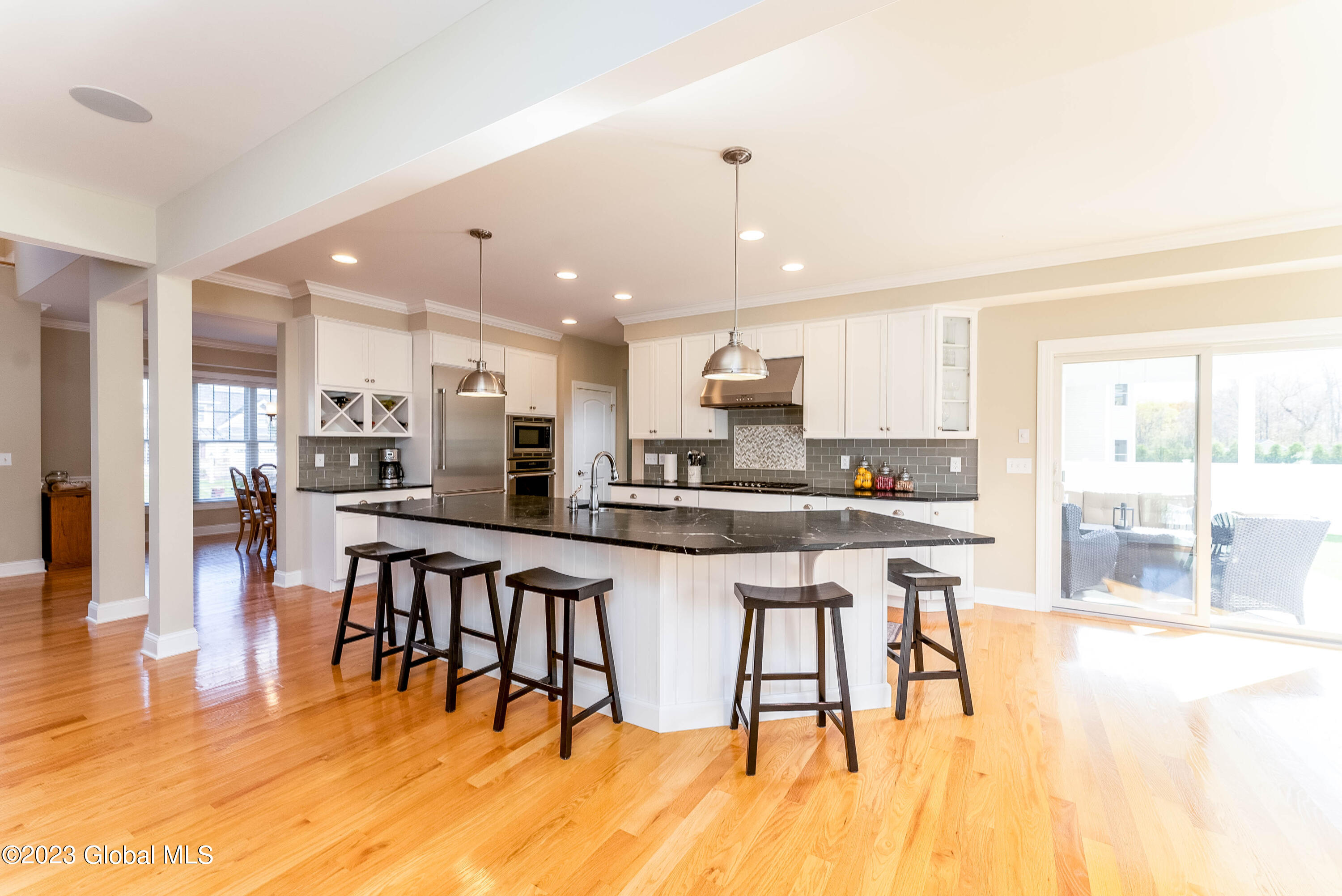 35 Charterpoint Road Colonie, NY 12189 - Photo 11 of 34 kitchen