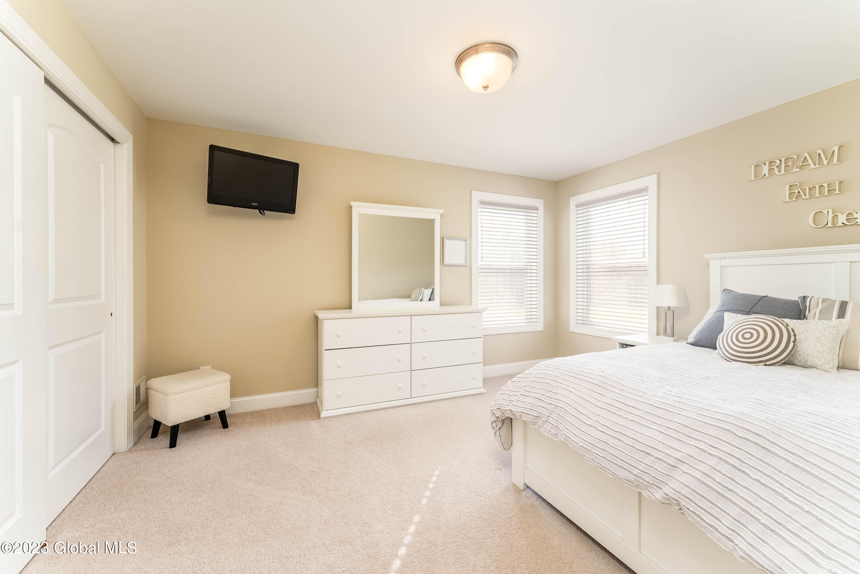 35 Charterpoint Road Colonie, NY 12189 - Photo 19 of 34 bedroom