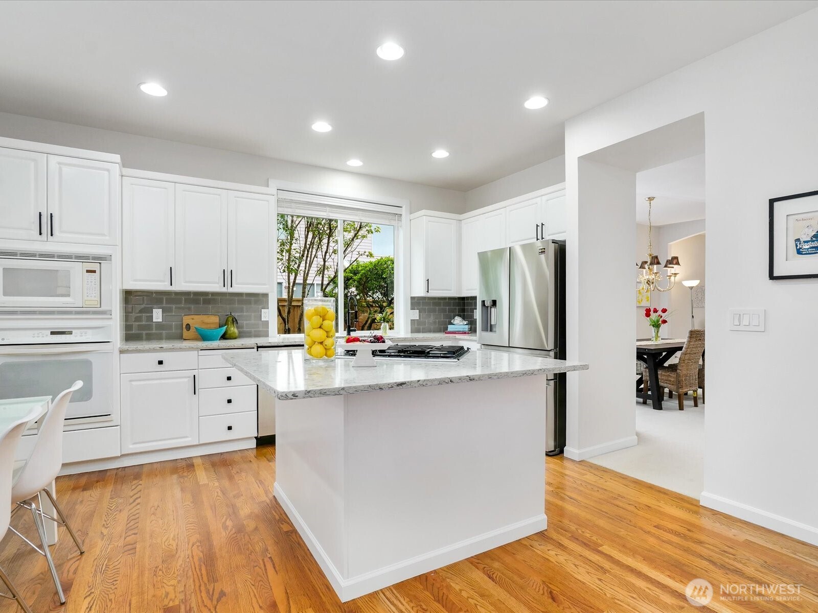 3928 208th Place Southeast Bothell, WA 98021 - Photo 8 of 39