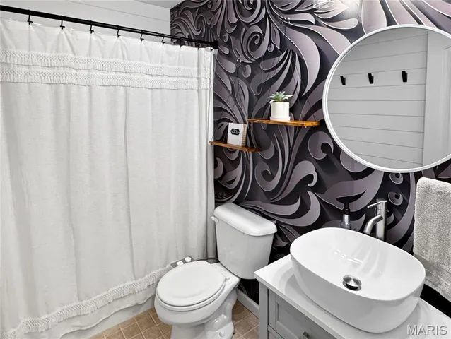 $445,000 | 725 Forestview Drive, Union, MO 63084