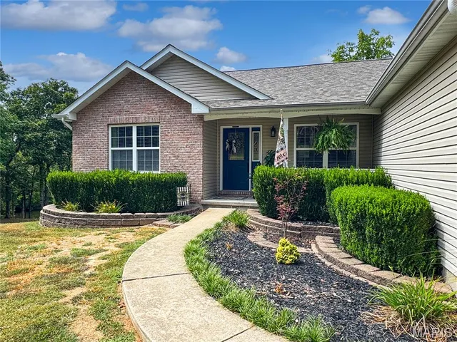 $445,000 | 725 Forestview Drive, Union, MO 63084