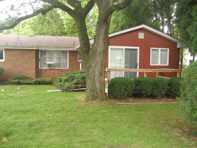 6 Ridgewood Road Easton, PA 18045 - Photo 3 of 20 a front view of a house with a yard