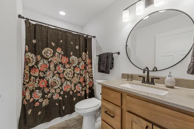 $376,500 | 2834 Meadowview Lane Northeast, Owatonna, MN 55060