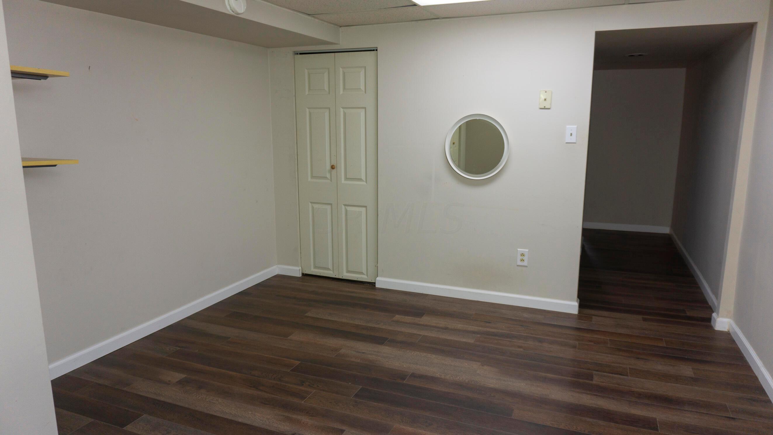2371 Nottingham Road Columbus, OH 43221 - Photo 13 of 18 2371 Nottingham33