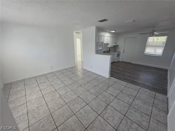 $1,400 | 5413-5427 Third Avenue, Unit 5413, Fort Myers, FL 33907