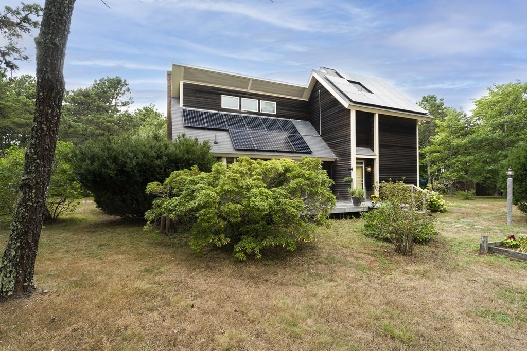 121 Satucket Road Brewster, MA 02631 - Photo 20 of 26 Gallery Image 20