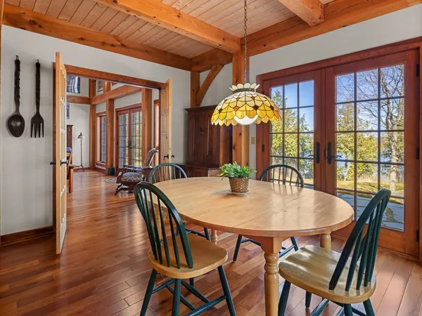 $1,650,000 | 280 Hawkins Bay Lane, Ferrisburgh, VT 05456