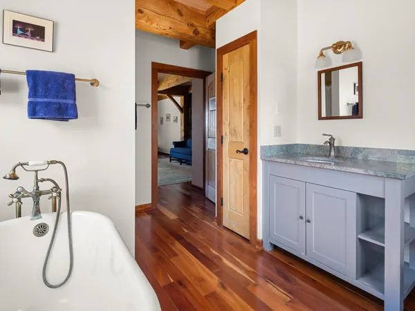 $1,650,000 | 280 Hawkins Bay Lane, Ferrisburgh, VT 05456