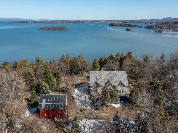 $1,650,000 | 280 Hawkins Bay Lane, Ferrisburgh, VT 05456