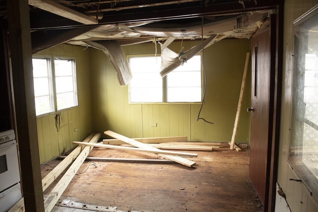 5 Mohawk Road Holbrook, MA 02343 - Photo 14 of 15