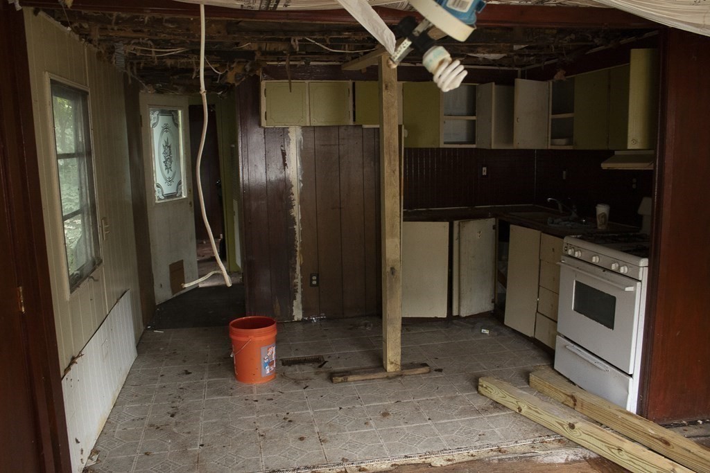 5 Mohawk Road Holbrook, MA 02343 - Photo 15 of 15