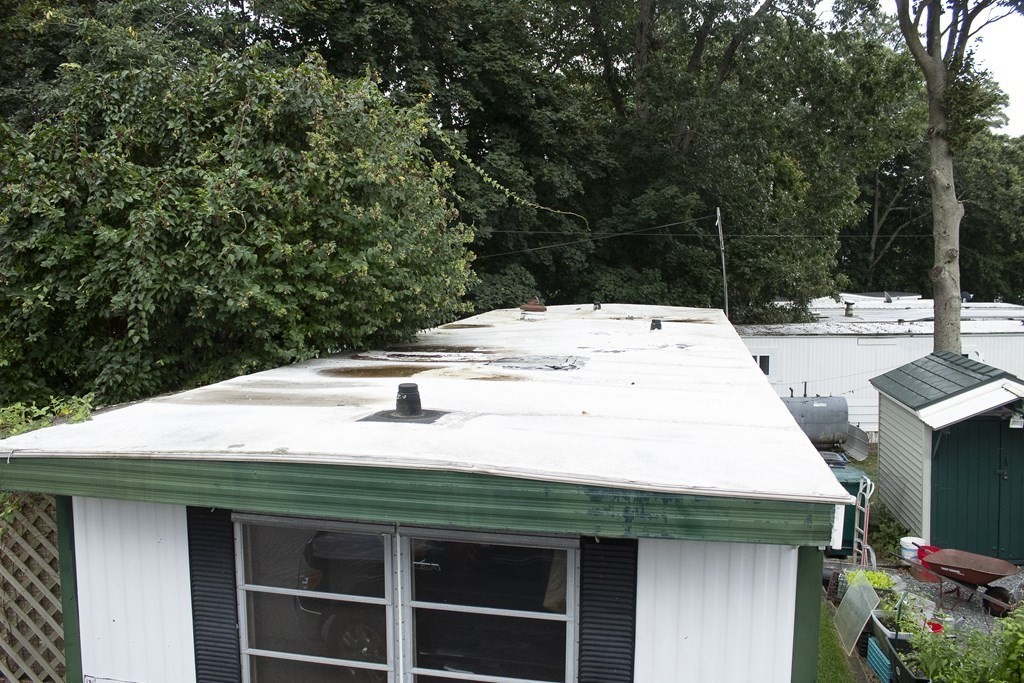 5 Mohawk Road Holbrook, MA 02343 - Photo 3 of 15