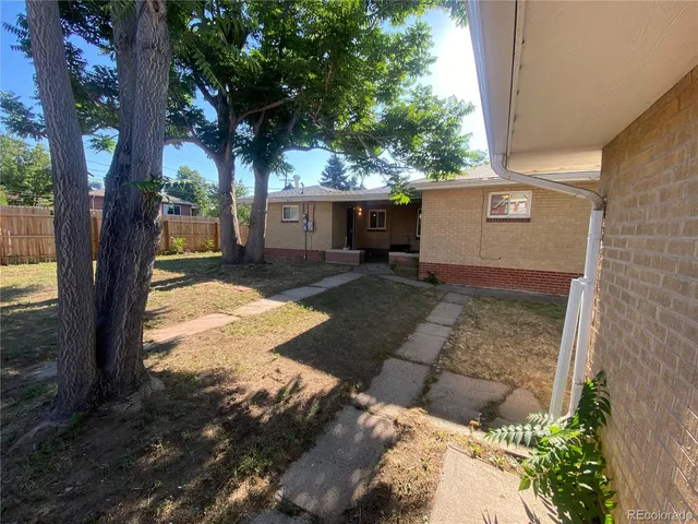 $2,600 | 2545 Zenobia Street, Denver, CO 80212