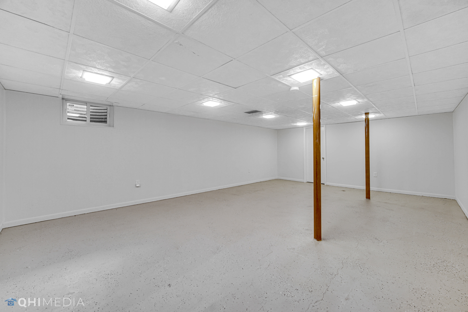 2224 Parkside Drive Park Ridge, IL 60068 - Photo 21 of 26 a view of an empty room
