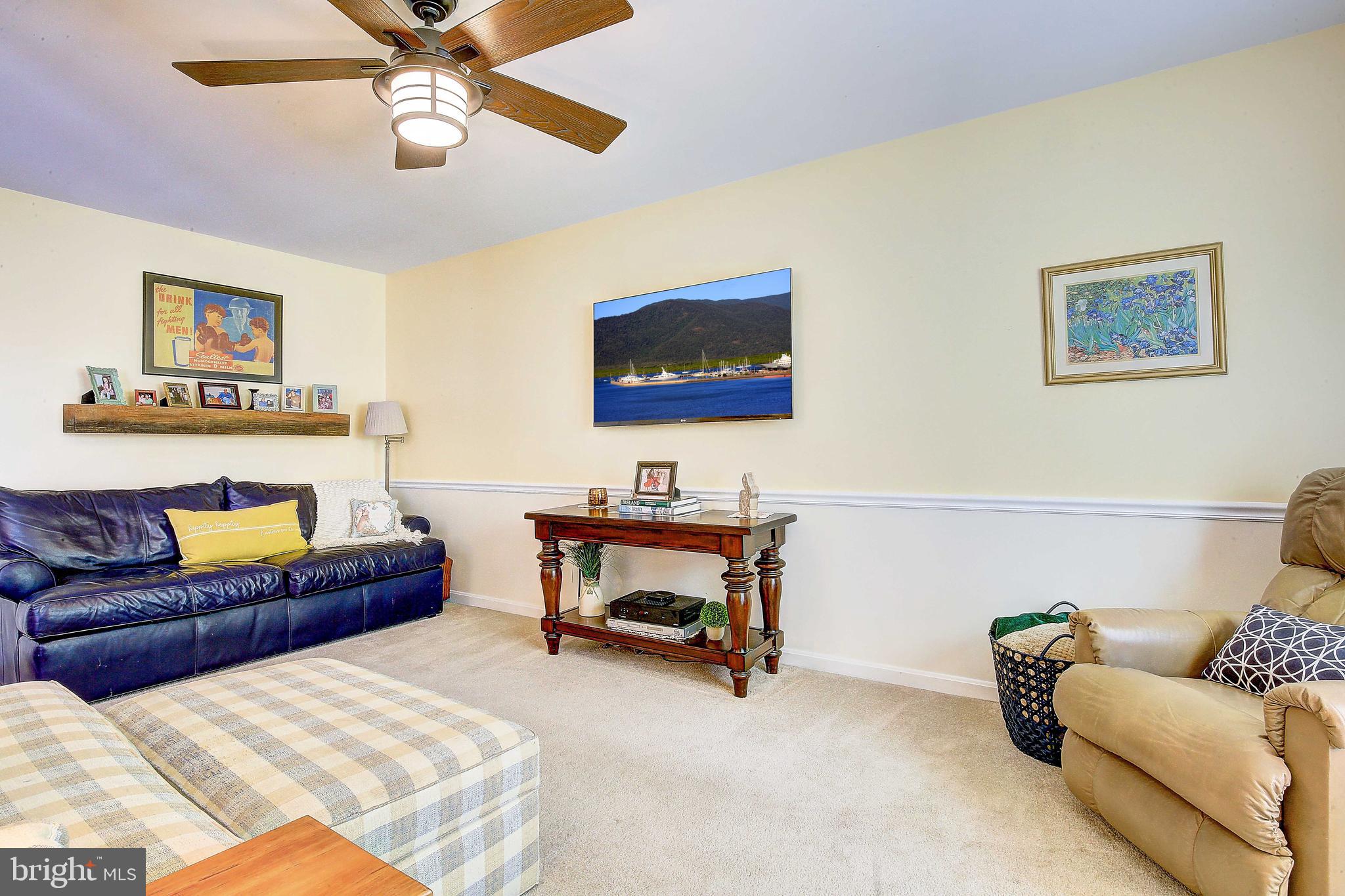 602 Riden Street Odenton, MD 21113 - Photo 6 of 38 Family room with ceiling fan