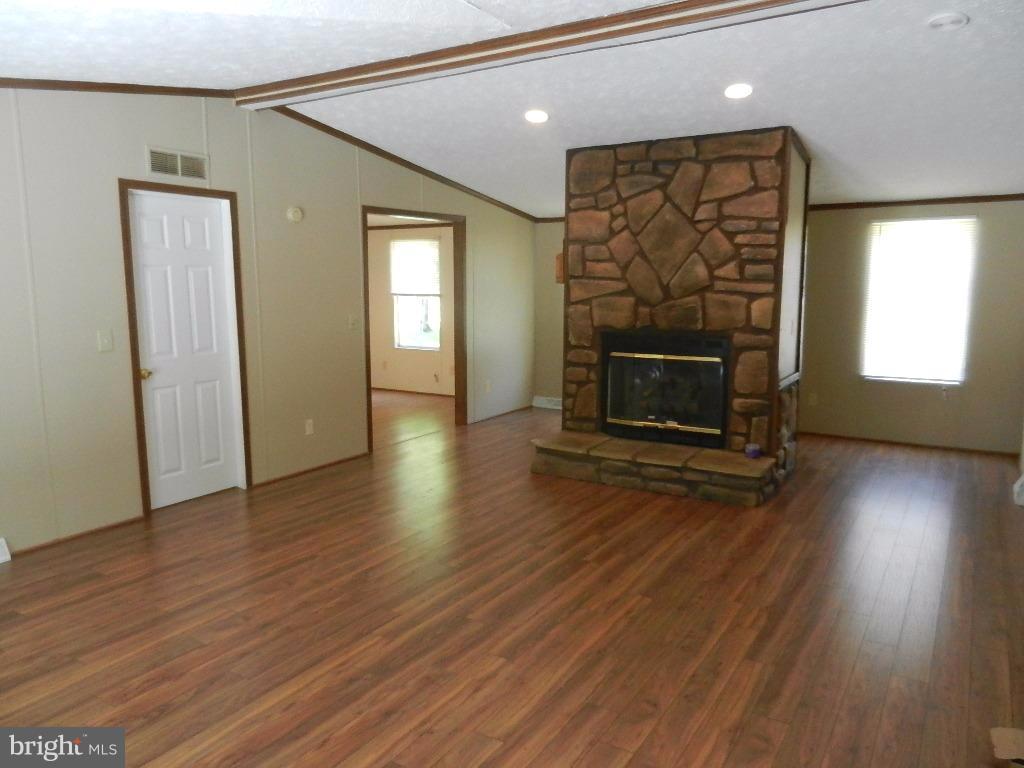 22431 Cross Road Chestertown, MD 21620 - Photo 12 of 24 Electric fireplace insert
