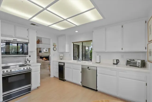 $815,000 | 77489 Avenida Madrugada, La Quinta, CA 92253