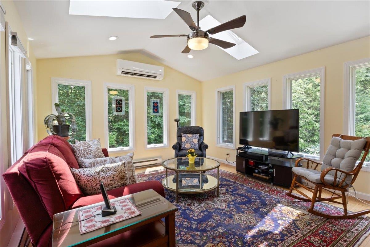 22 Pleasant View Drive Exeter, NH 03833 - Photo 14 of 38 Gallery Image 14