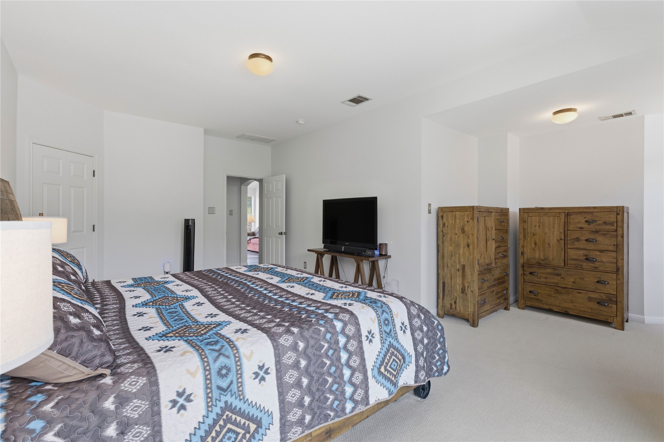 8122 Lime Creek Road Volente, TX 78641 - Photo 22 of 40 Primary Bedroom