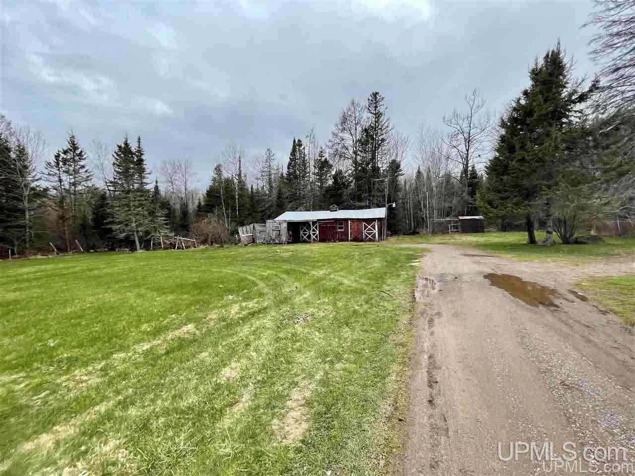 247 Section 6 Road Crystal Falls, MI 49920 - Photo 13 of 18